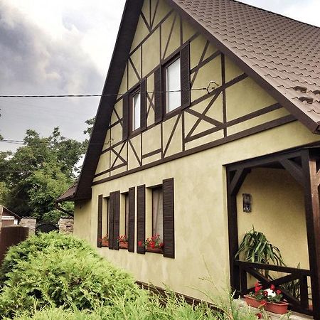 Apartament On Levanevskogo 2 Apartment Kamianets-Podilskyi Ngoại thất bức ảnh